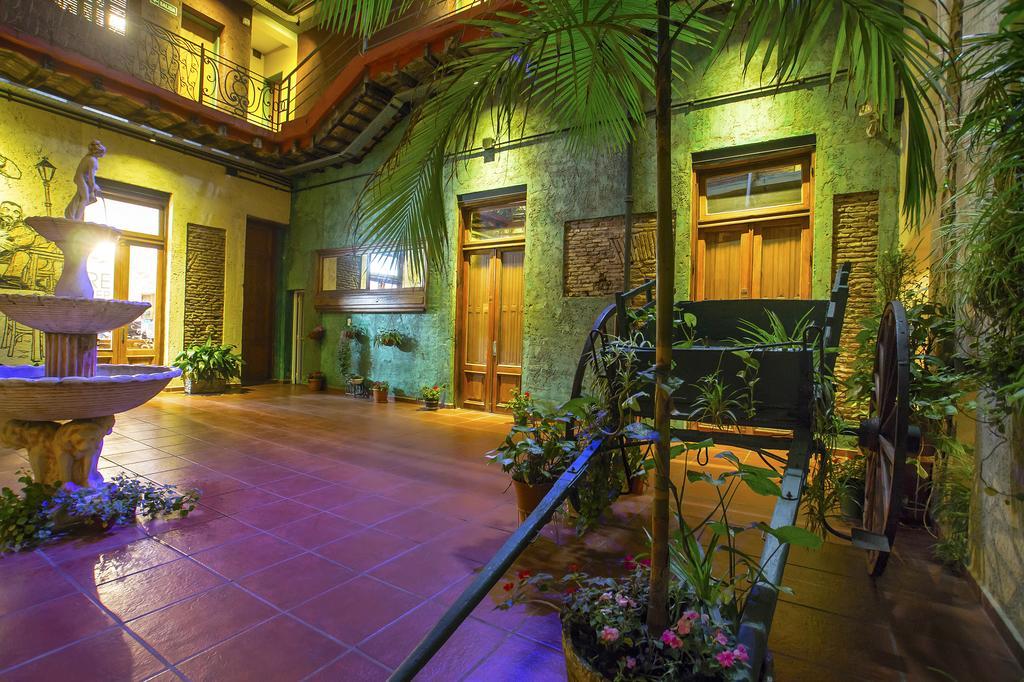 Hotel Parada Buenos Aires Eksteriør bilde